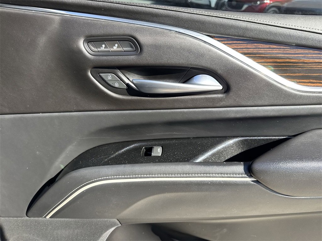 Used 2023 Cadillac Escalade Luxury image 44