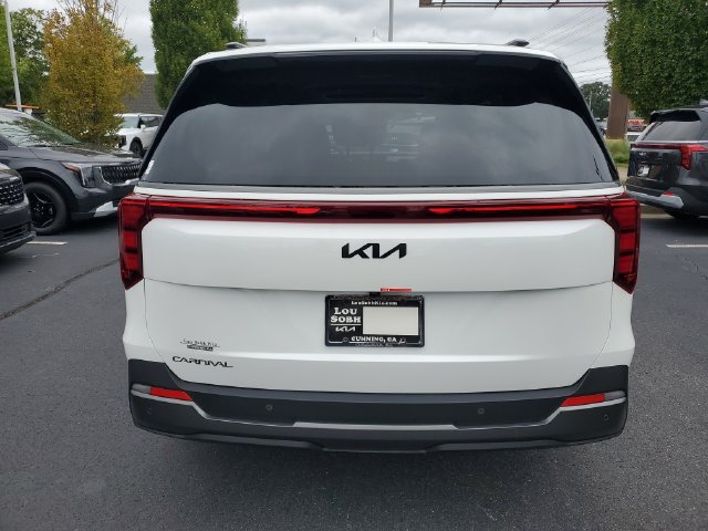New 2027 Kia Carnival SX w/ Dark Edition Package FWD image 5