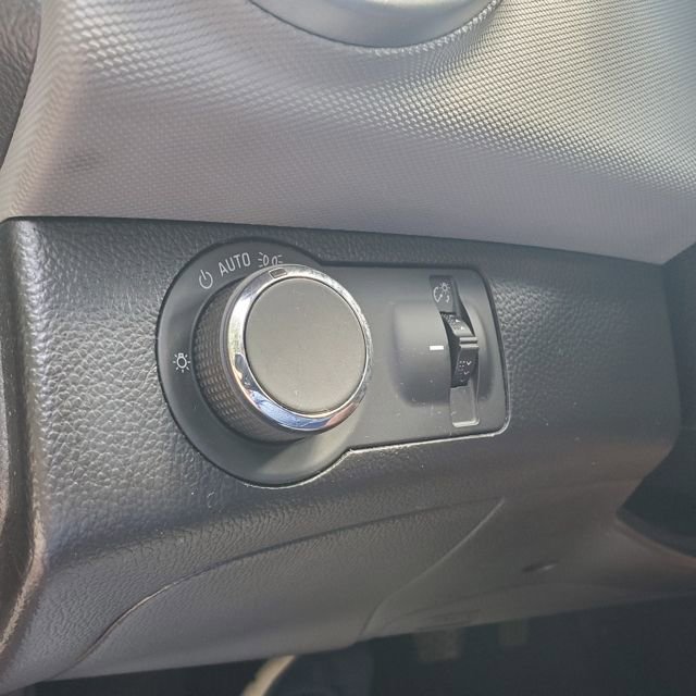 Used 2012 Chevrolet Sonic LT image 21