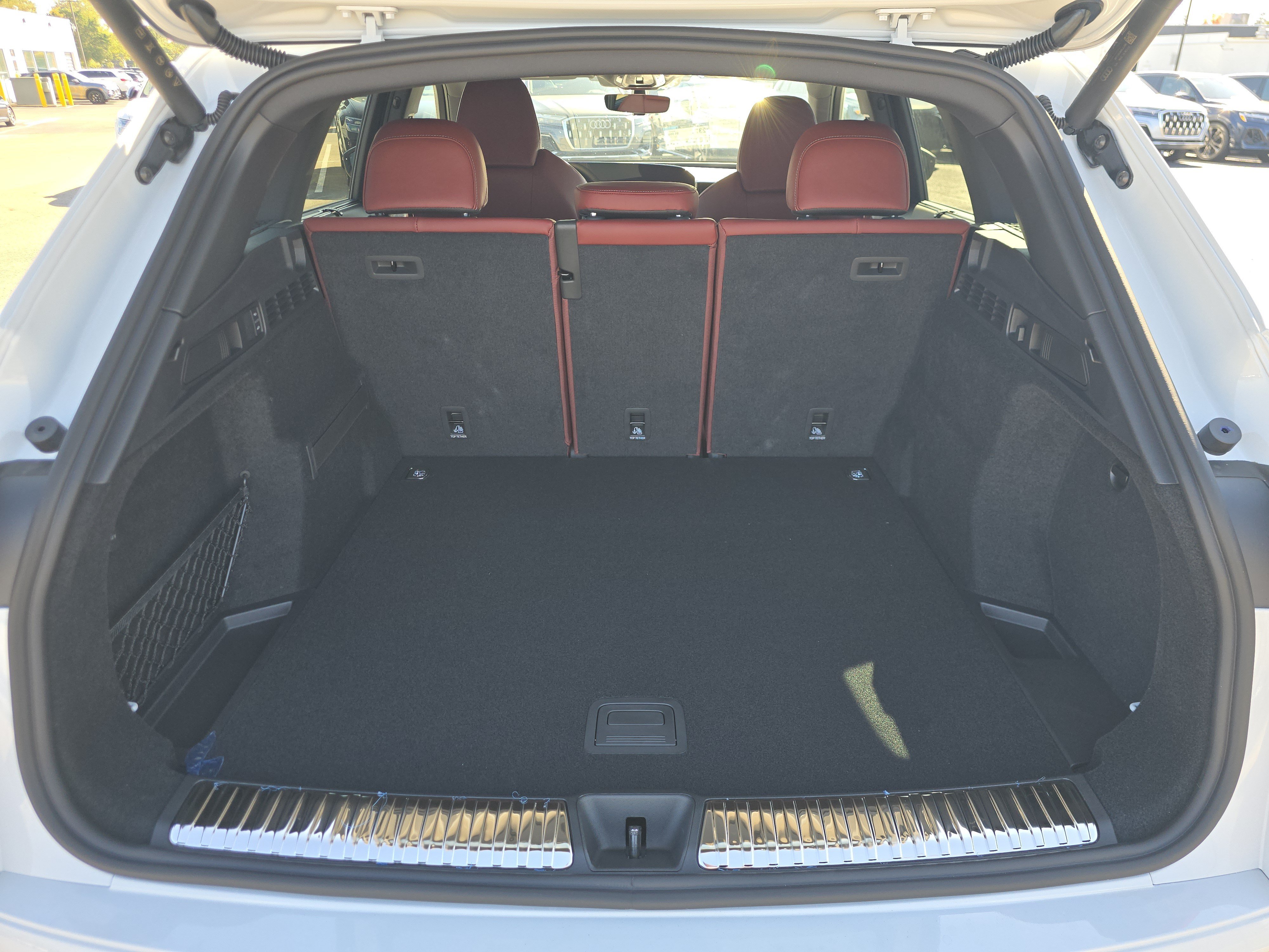 New 2026 Audi SQ5 Premium Plus AWD/4WD image 17