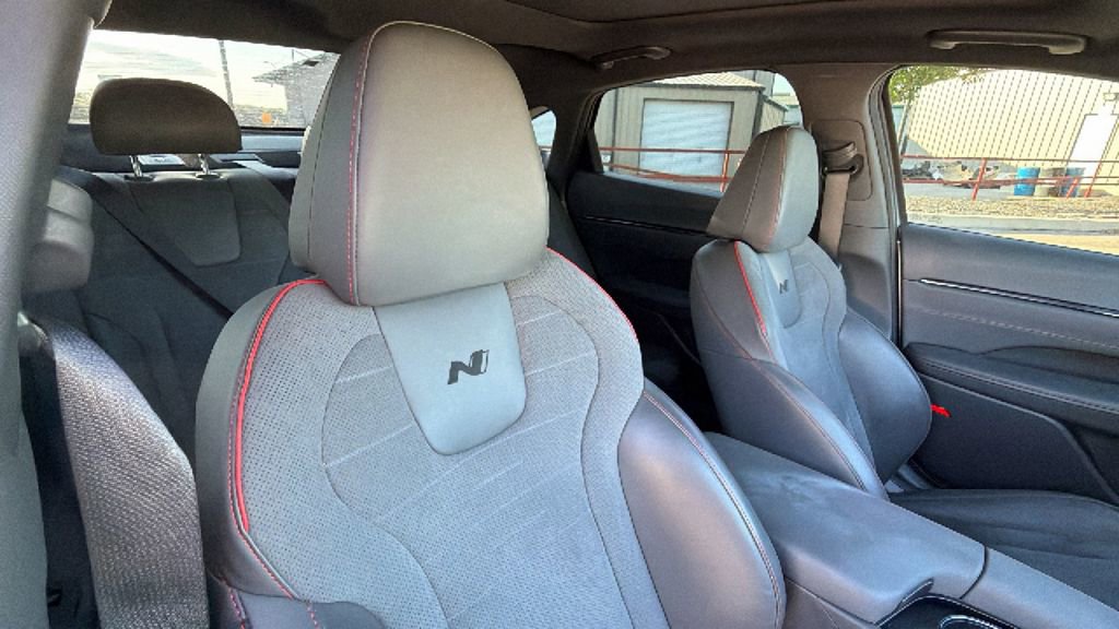 Used 2025 Hyundai Sonata N Line image 40