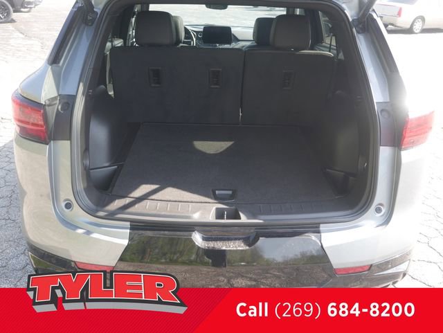 Used 2023 Chevrolet Blazer RS w/ Driver Confidence II Package AWD/4WD image 18