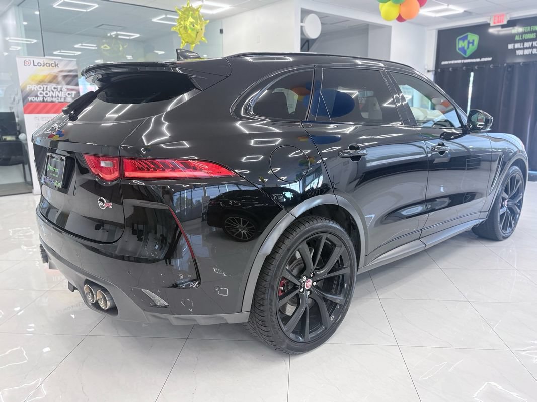 Used 2020 Jaguar F-PACE SVR AWD/4WD image 12