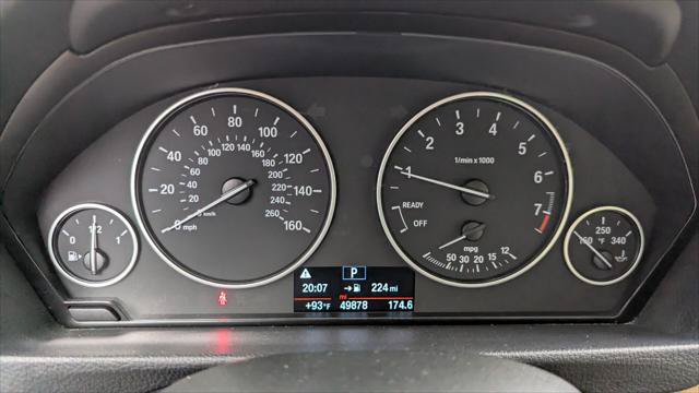 Used 2018 BMW 320i Sedan RWD image 24