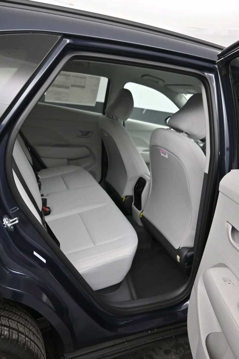 New 2026 Hyundai Kona SEL Sport AWD/4WD image 12