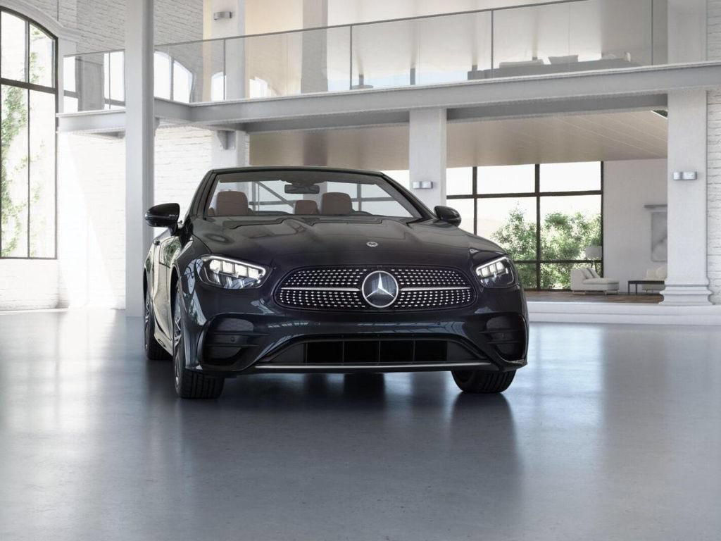 Used 2023 Mercedes-Benz E 450 4MATIC Cabriolet image 9