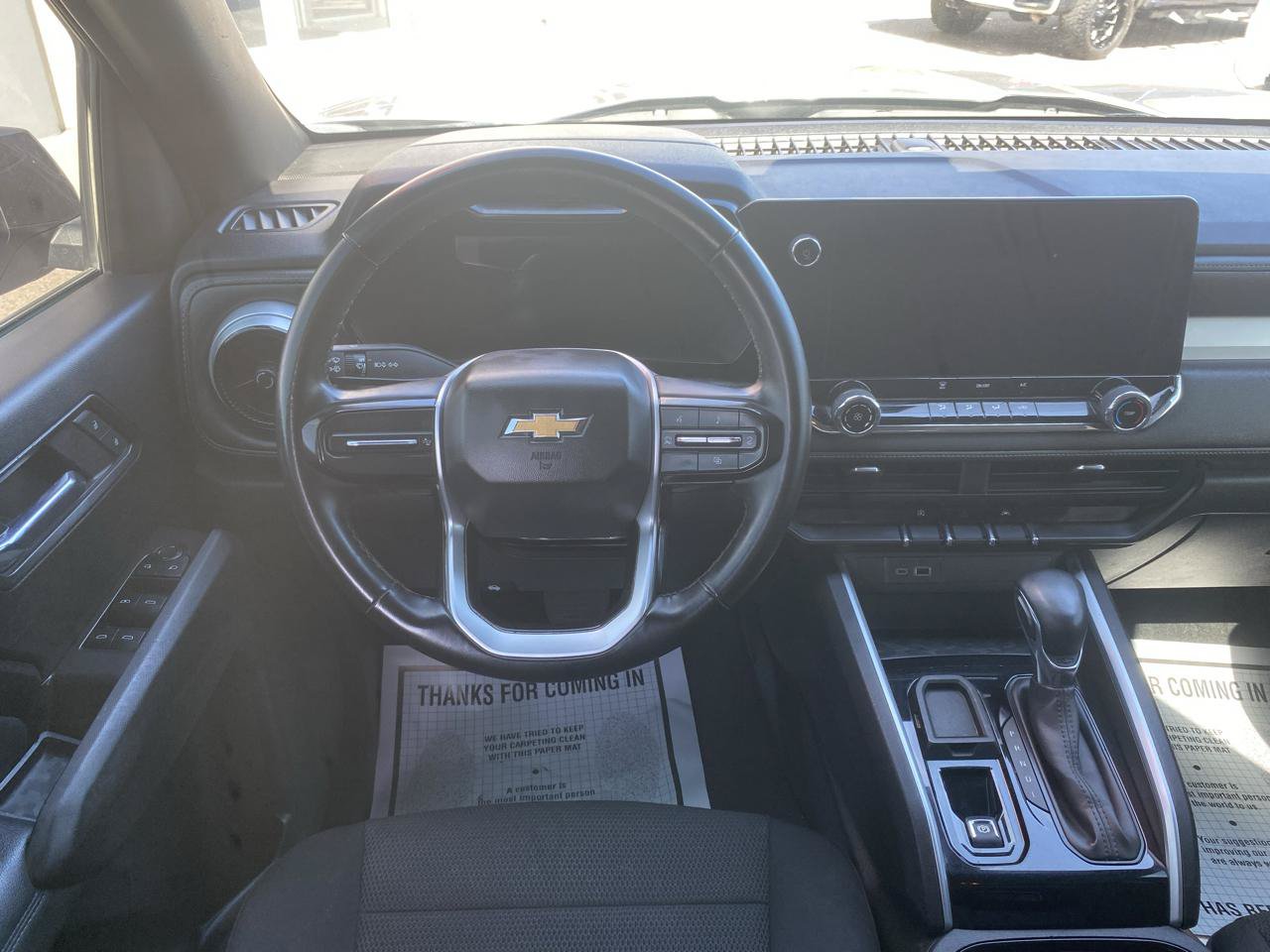 Used 2024 Chevrolet Colorado LT RWD image 17