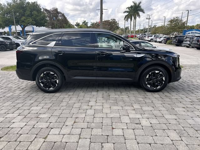 Used 2026 Kia Sorento S w/ S Panoramic Sunroof Package FWD image 14