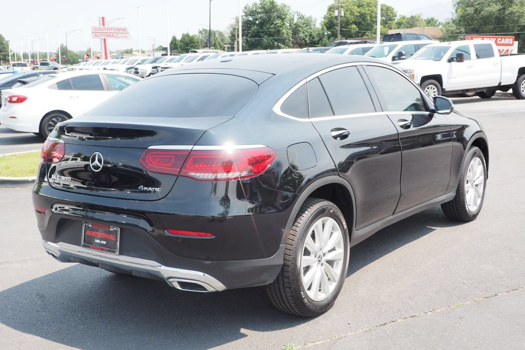 Used 2020 Mercedes-Benz GLC 300 4MATIC Coupe image 7