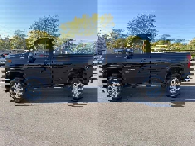 Certified 2025 Chevrolet Silverado 3500 LT image 23