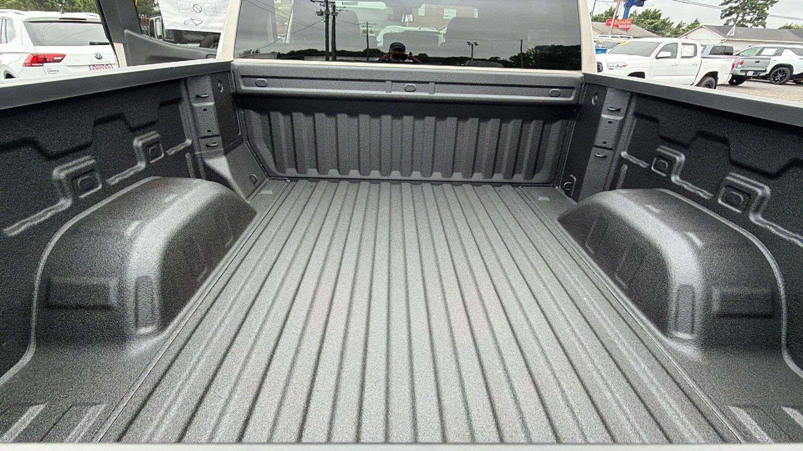 New 2026 Chevrolet Silverado 1500 Custom w/ Turbomax Blackout Package AWD/4WD image 12