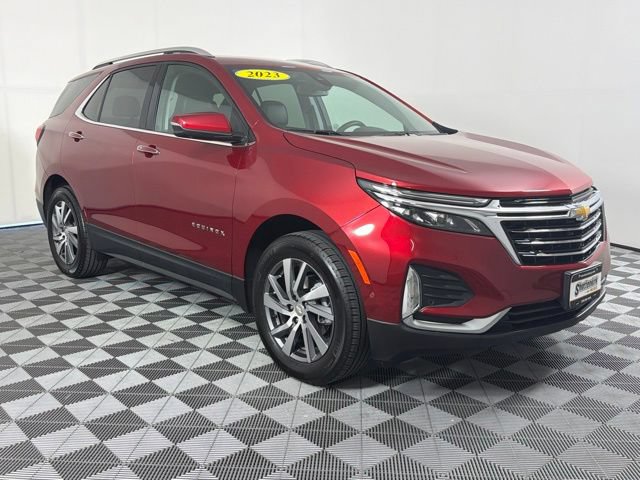 Used 2023 Chevrolet Equinox Premier AWD/4WD image 4