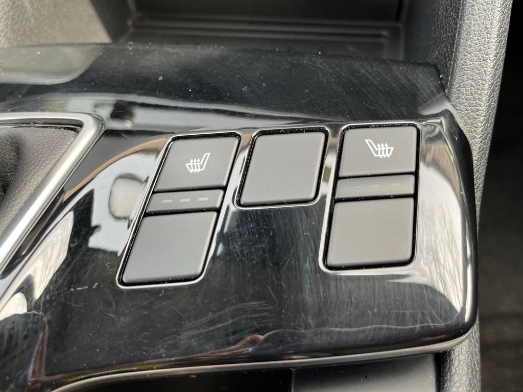 Used 2023 Kia Sportage EX image 36