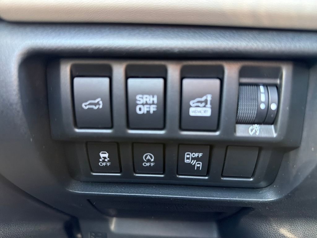 Certified 2022 Subaru Forester Limited image 53