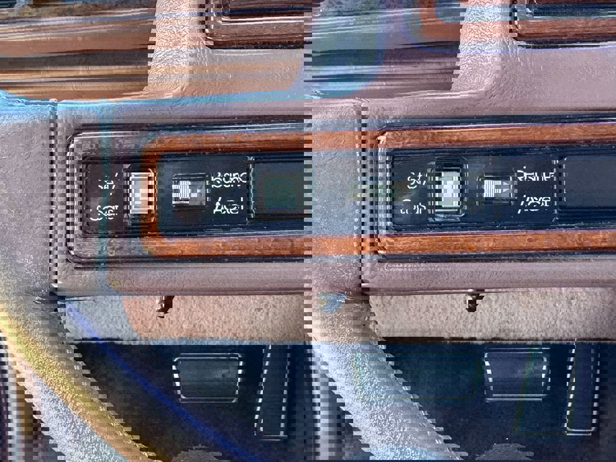 Used 1989 Cadillac Eldorado image 33