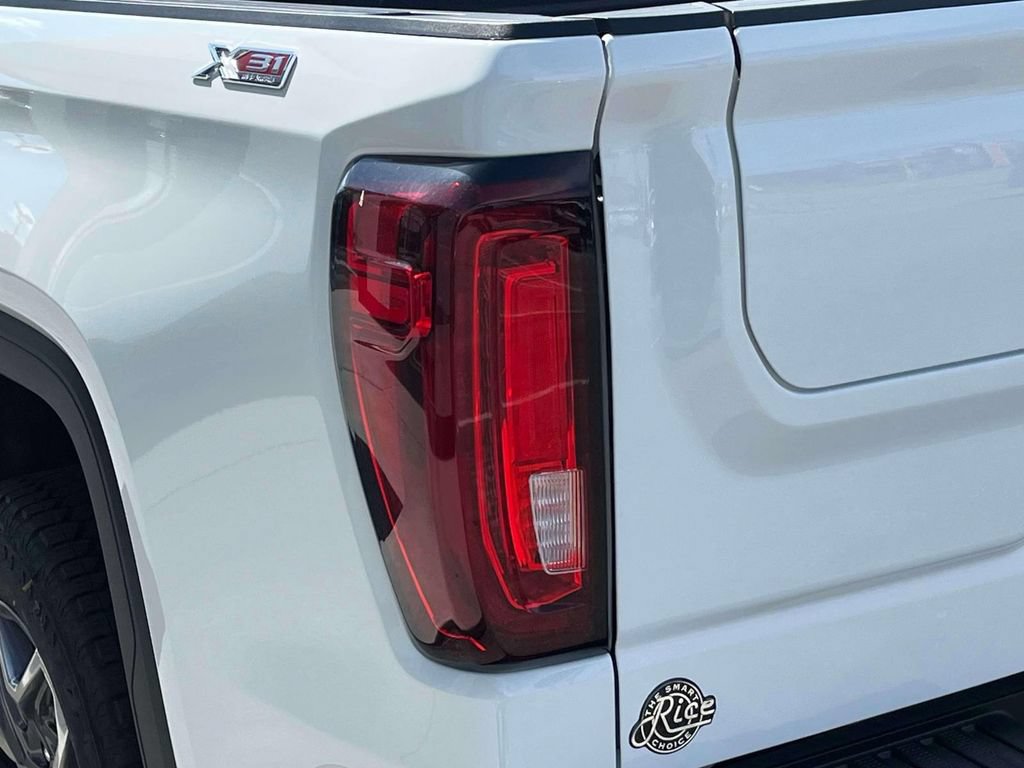 New 2026 GMC Sierra 1500 SLT w/ SLT Premium Plus Package AWD/4WD image 10