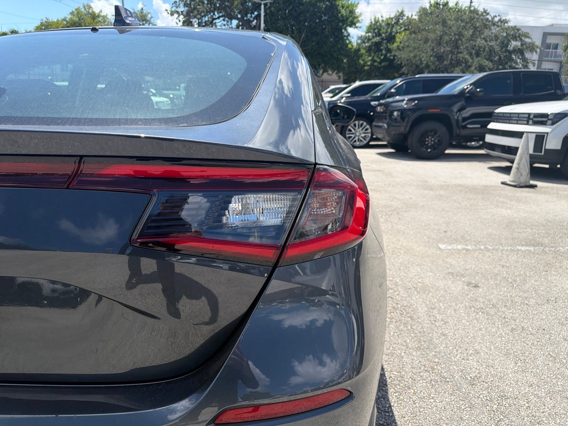 Used 2023 Honda Civic EX-L image 11
