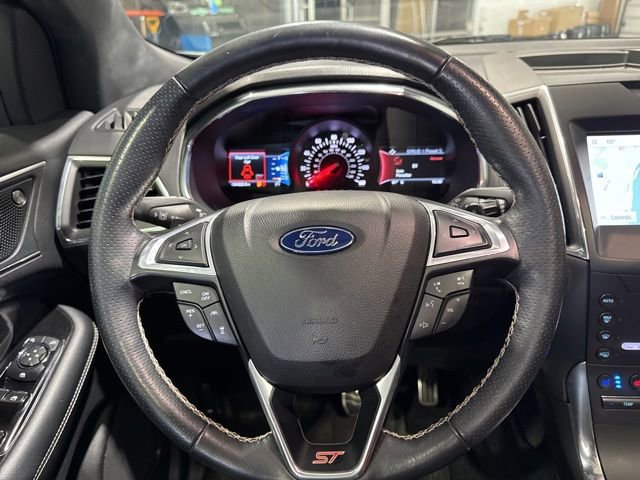 Used 2020 Ford Edge ST w/ Equipment Group 401A AWD/4WD image 10