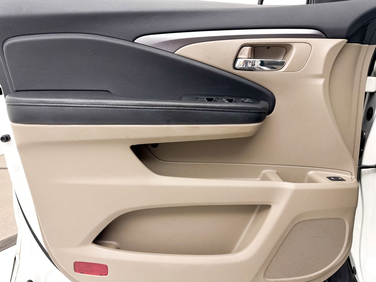 Used 2017 Honda Pilot EX-L image 26