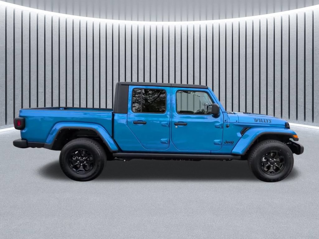 Used 2022 Jeep Gladiator Sport AWD/4WD image 6