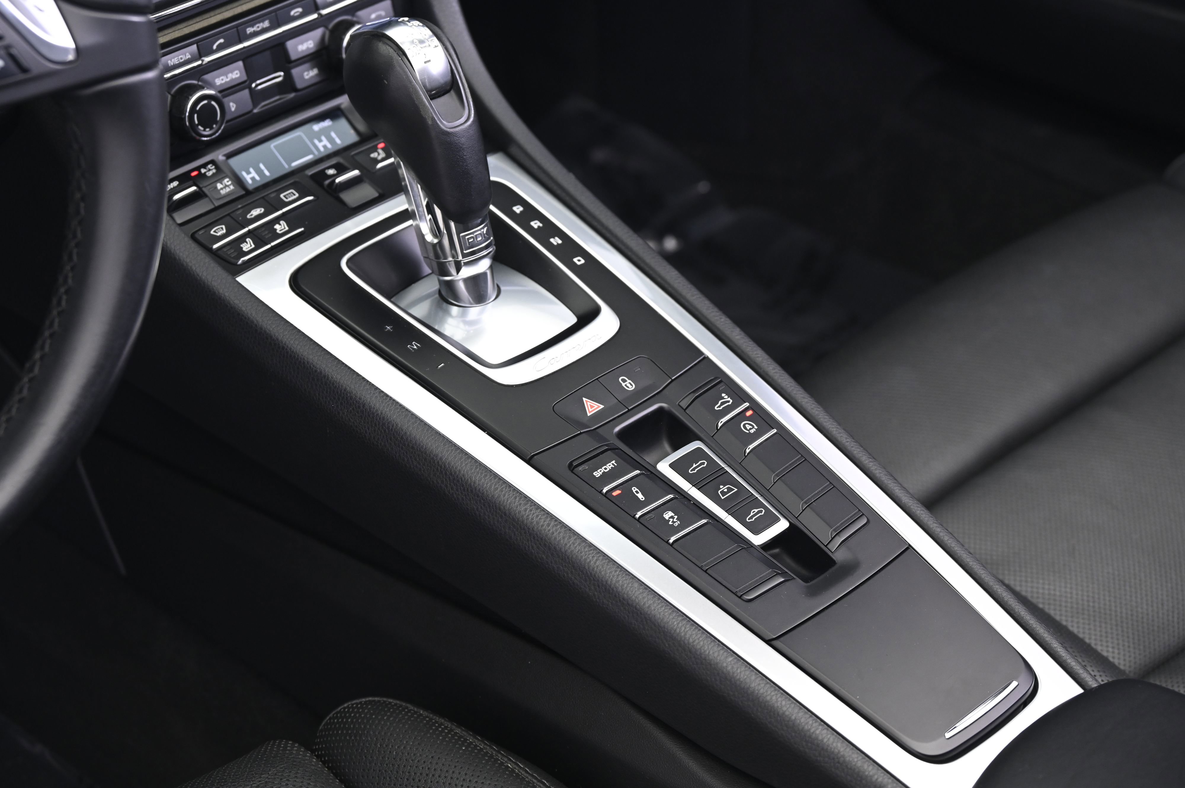 Used 2014 Porsche 911 Carrera 4S image 33