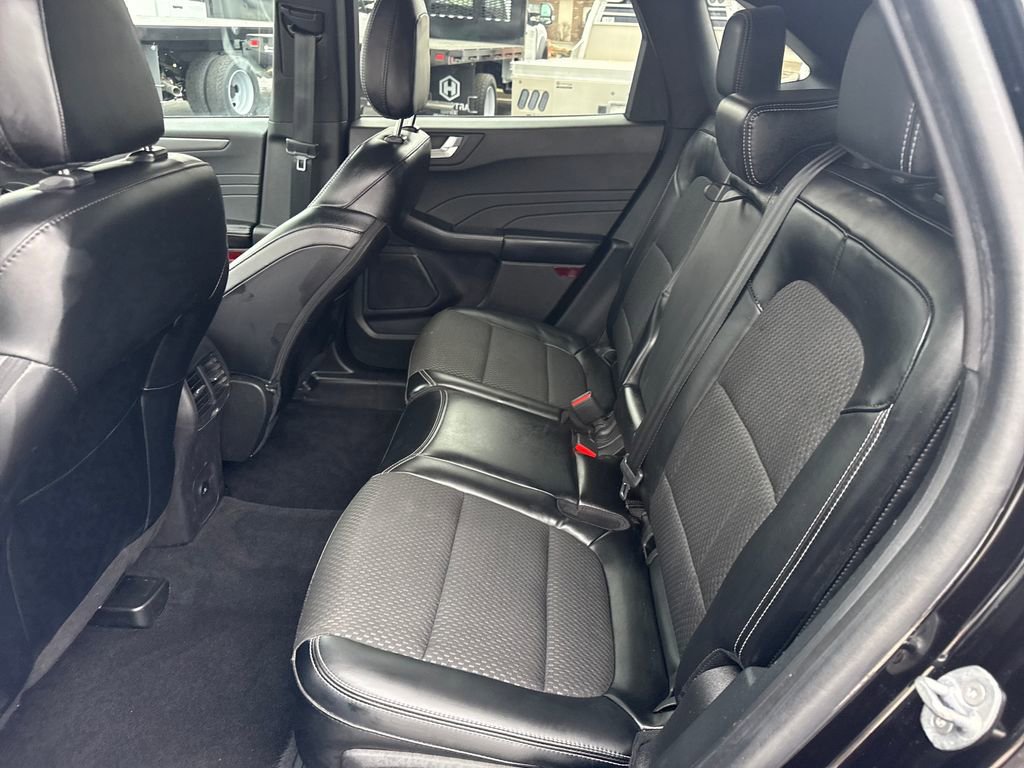 Used 2023 Ford Escape SE image 22