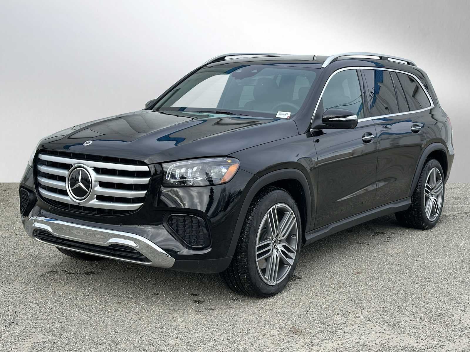 Used 2026 Mercedes-Benz GLS 450 4MATIC image 8