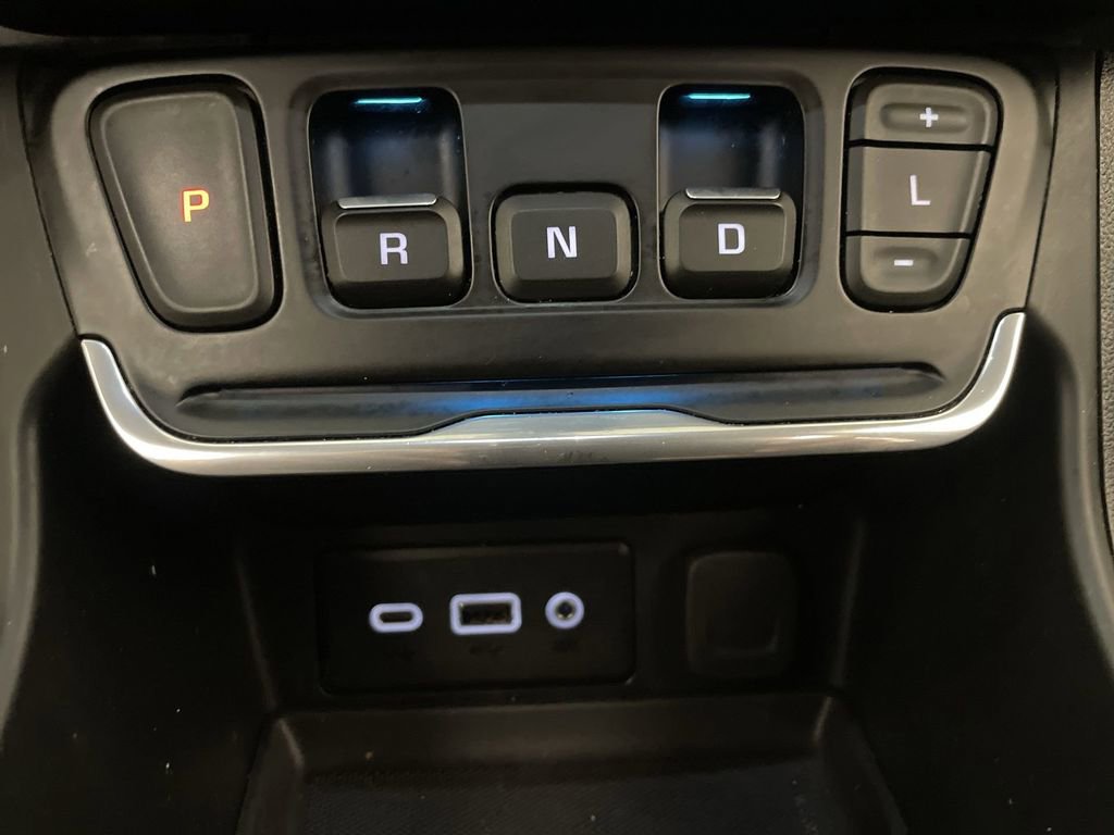 Used 2021 GMC Terrain SLE w/ Driver Convenience Package image 10