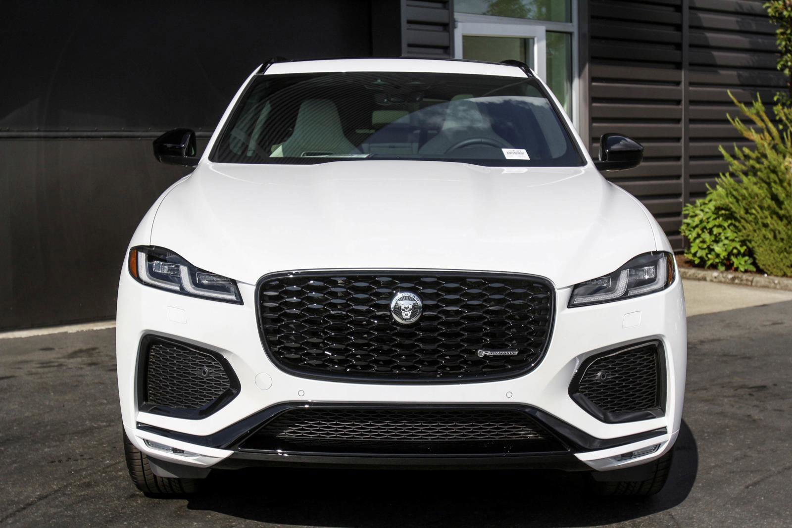 New 2025 Jaguar F-PACE R-Dynamic S image 3
