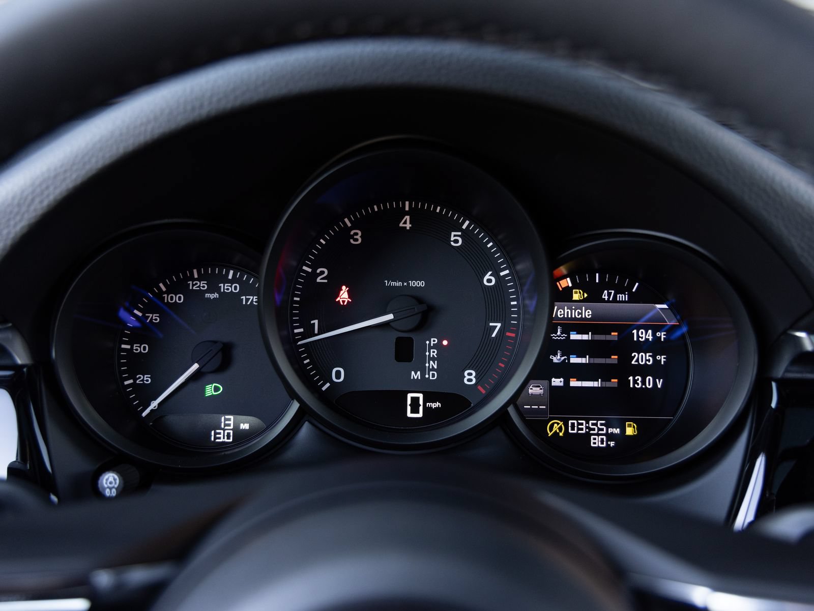 Certified 2026 Porsche Macan AWD/4WD image 13