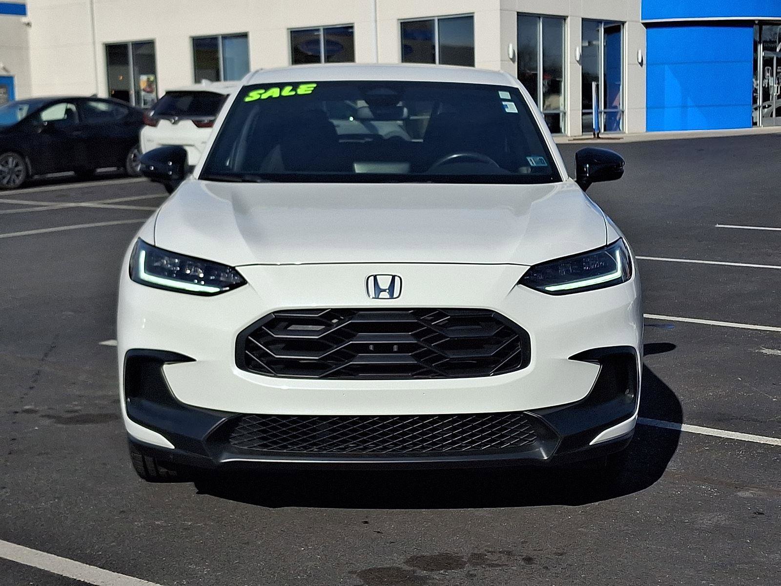 Certified 2023 Honda HR-V Sport image 2