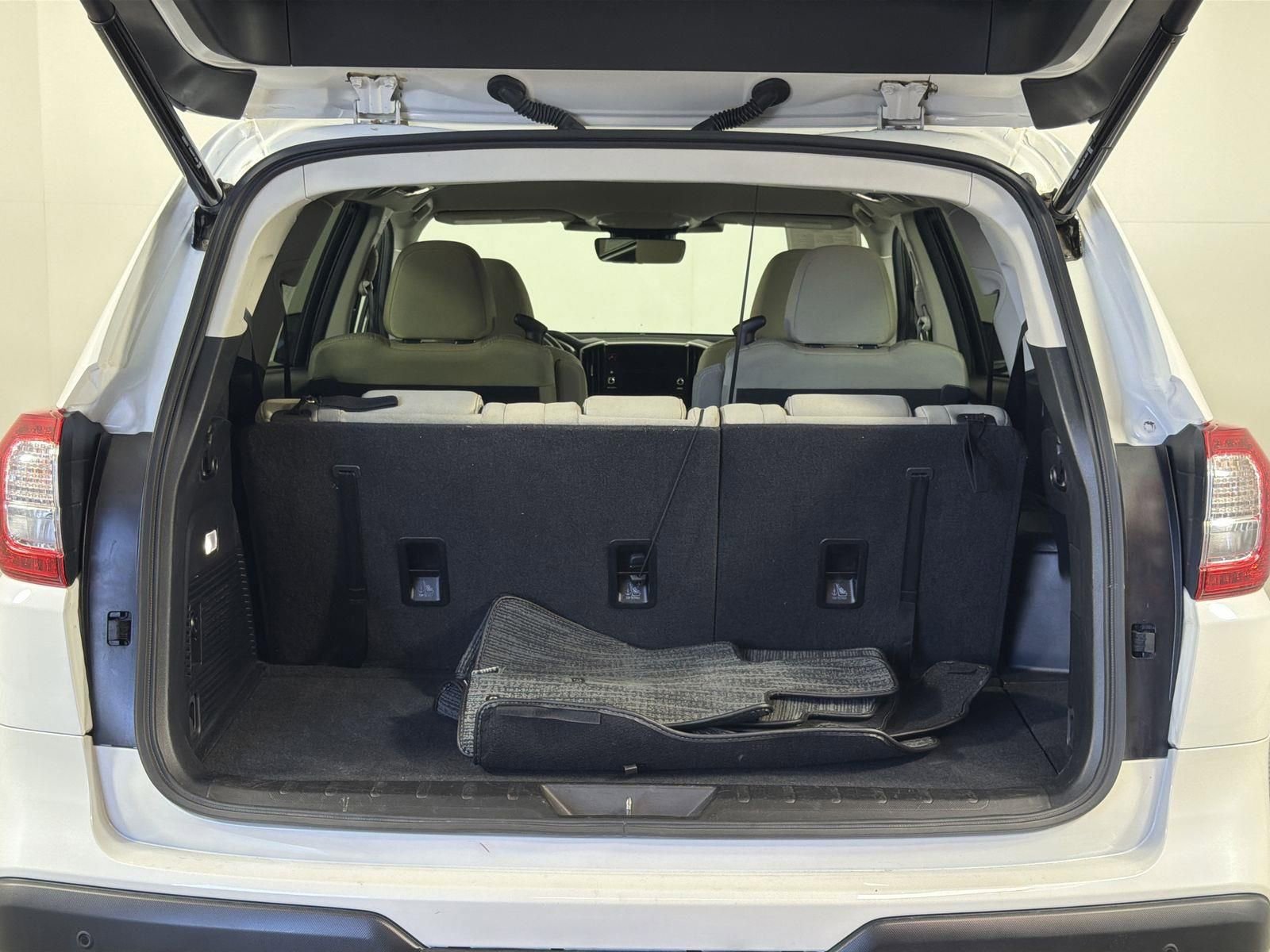 Used 2025 Subaru Ascent Premium image 29