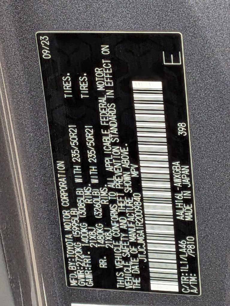 Certified 2024 Lexus RX 450h AWD w/ Convenience Package image 36