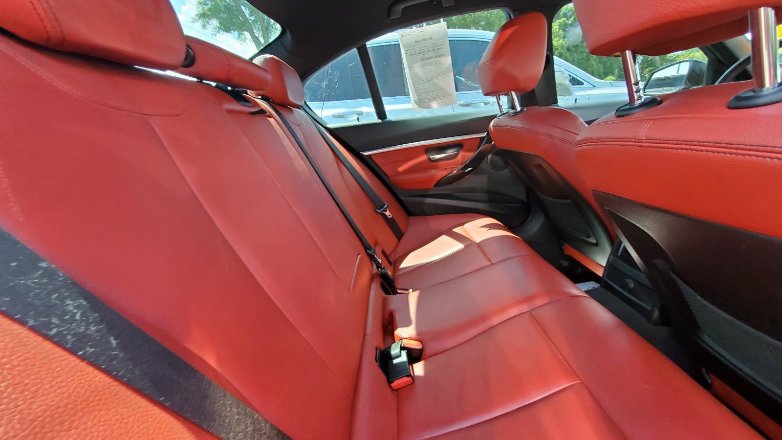 Used 2017 BMW 330i Sedan RWD image 6
