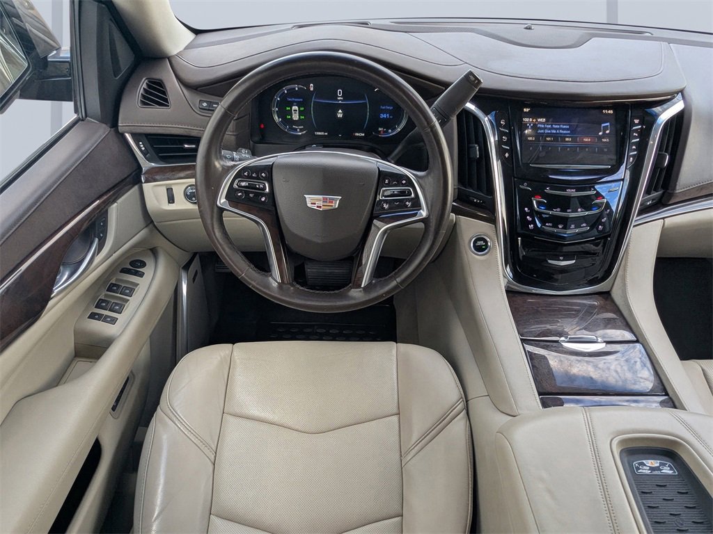 Used 2016 Cadillac Escalade Luxury image 20