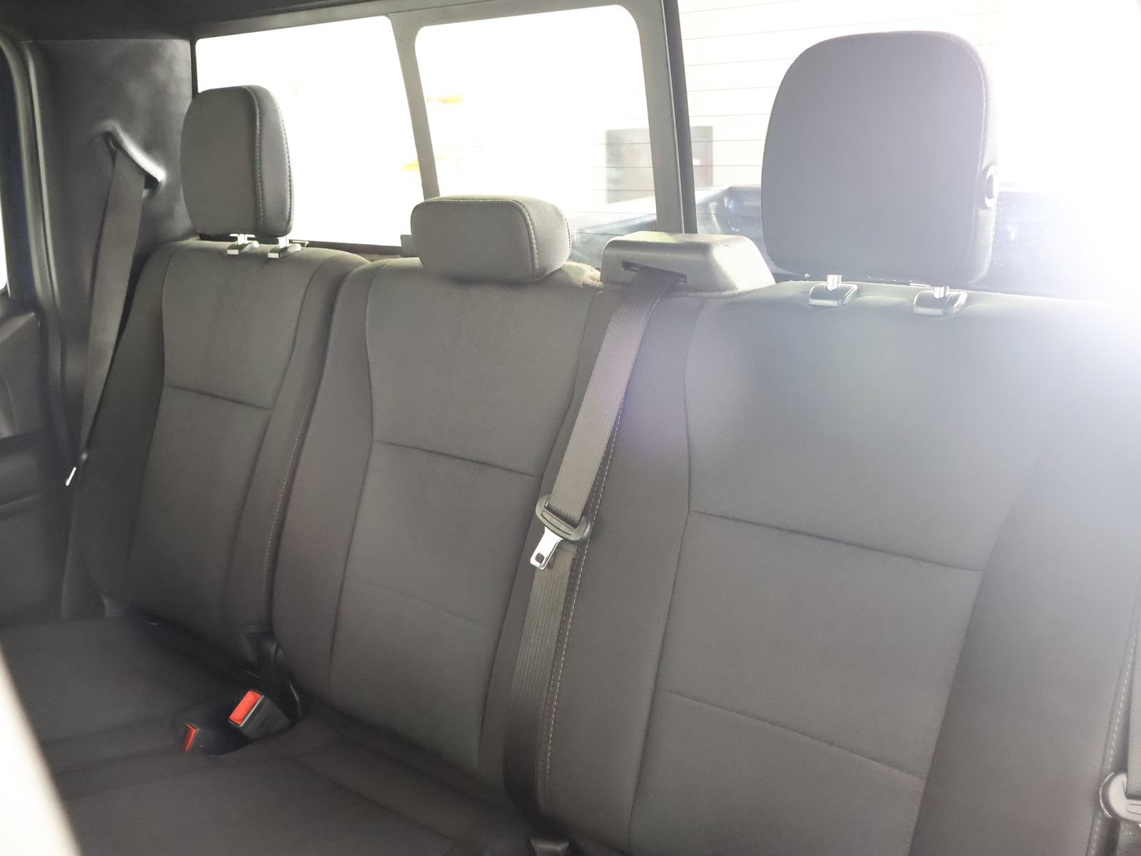 Used 2018 Ford F150 XLT w/ Equipment Group 302A Luxury AWD/4WD image 43