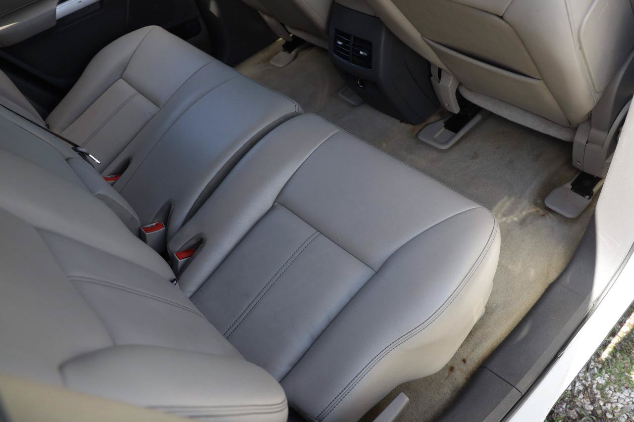 Used 2011 Ford Edge Limited w/ 302A Rapid Spec Order Code AWD/4WD image 12