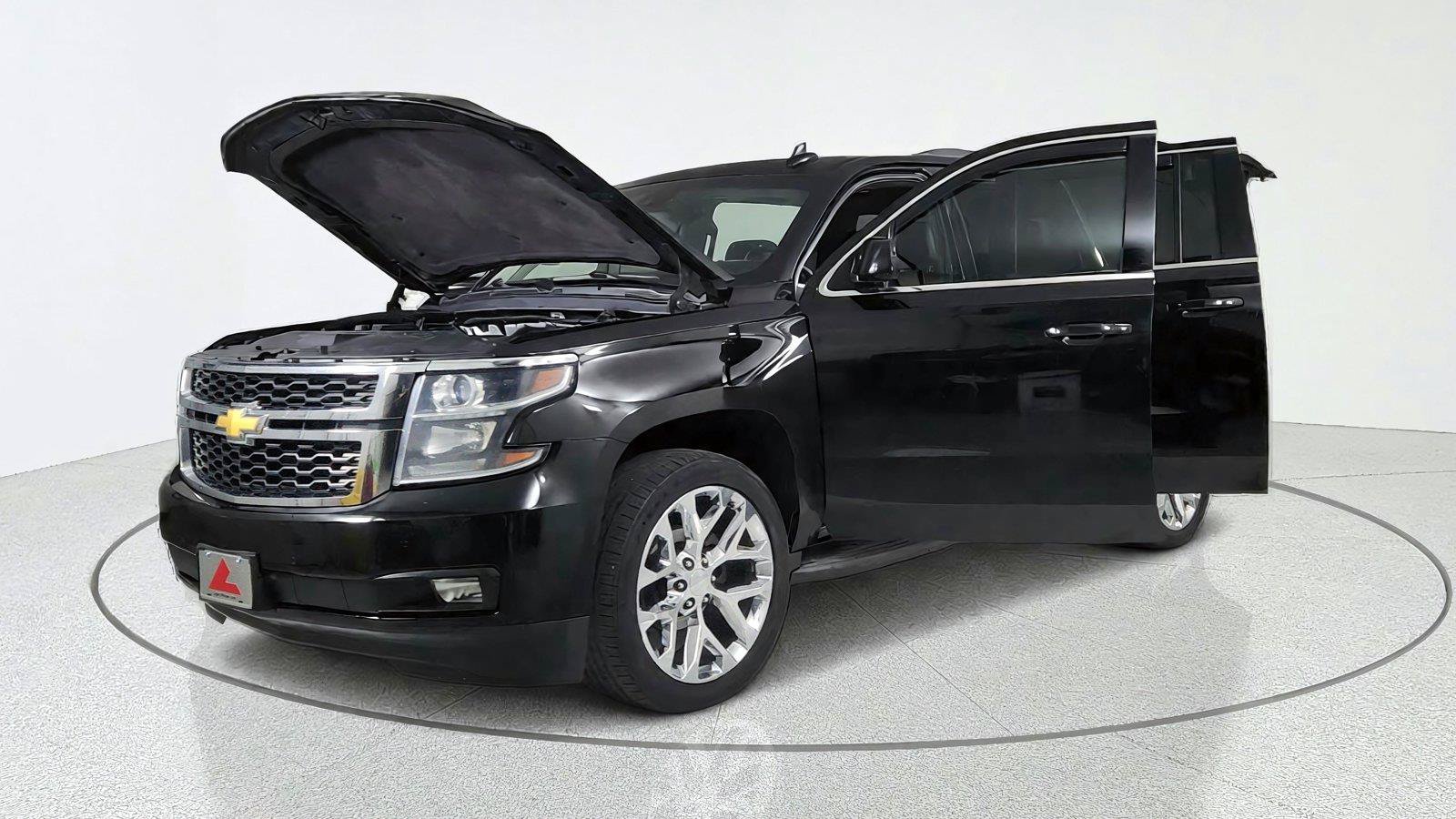Used 2016 Chevrolet Suburban LT AWD/4WD image 10