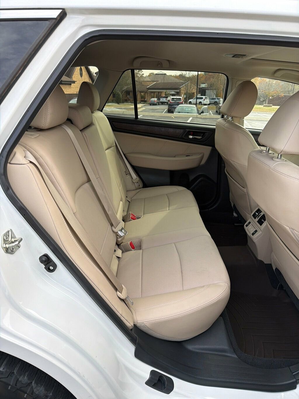 Used 2019 Subaru Outback 2.5i Limited image 14