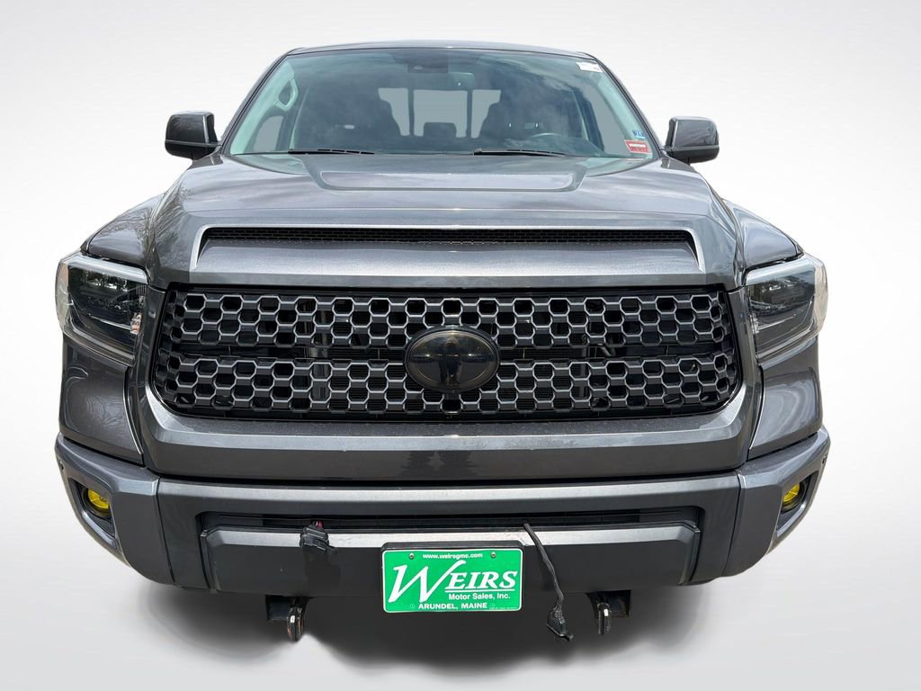 Used 2021 Toyota Tundra Limited w/ Limited Premium Package AWD/4WD image 9