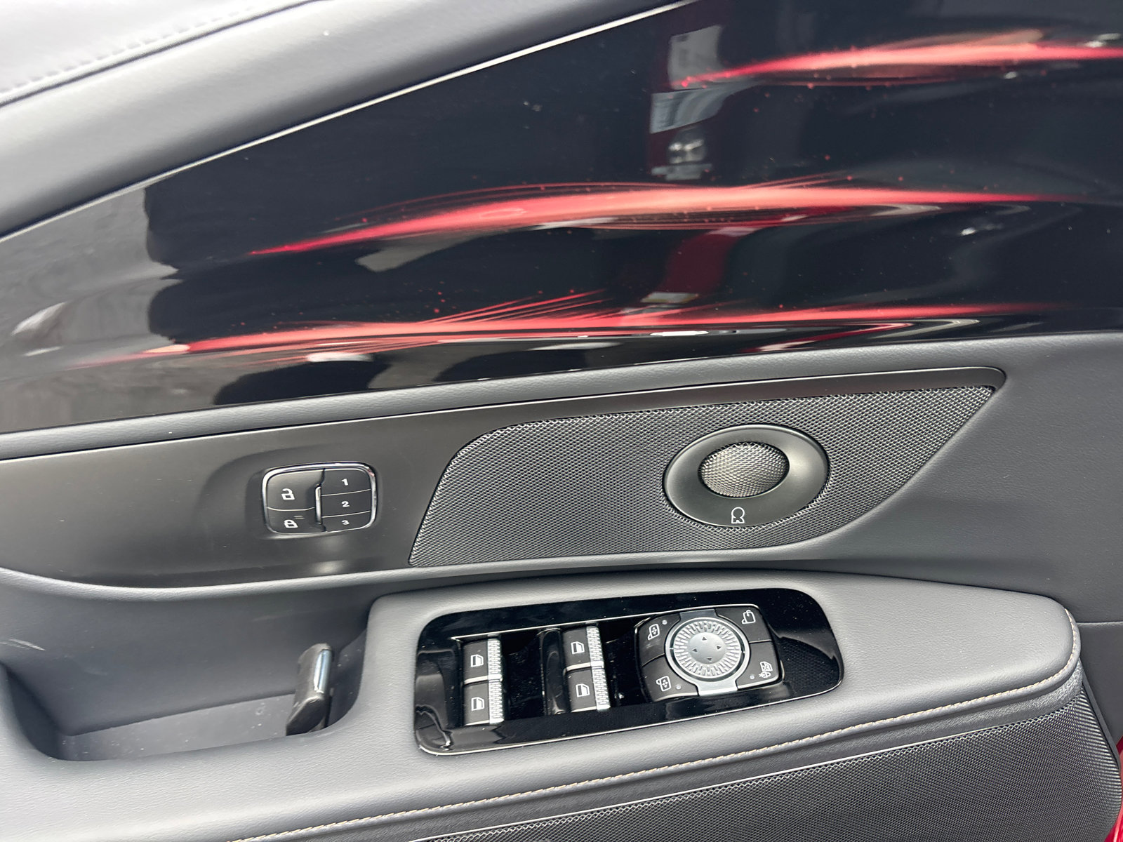 New 2026 Lincoln Nautilus Premier w/ Equipment Group 102A image 12