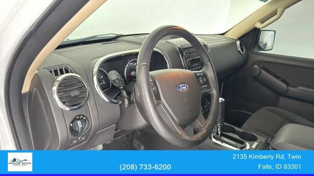 Used 2010 Ford Explorer XLT AWD/4WD image 11