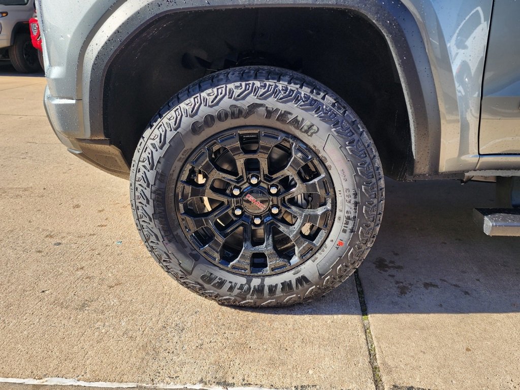 New 2026 GMC Canyon Elevation w/ Convenience Package image 52