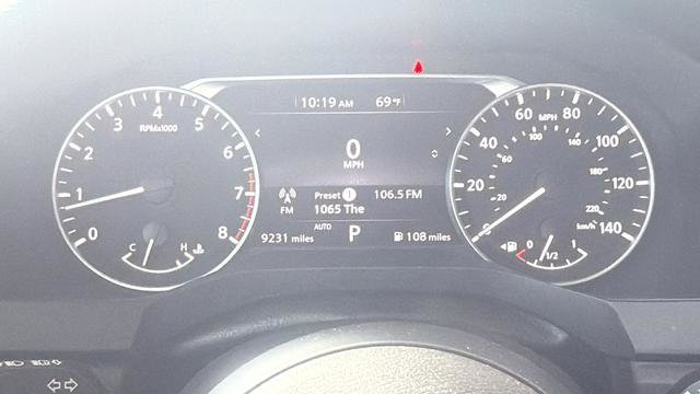 Used 2025 Nissan Pathfinder S AWD/4WD image 10