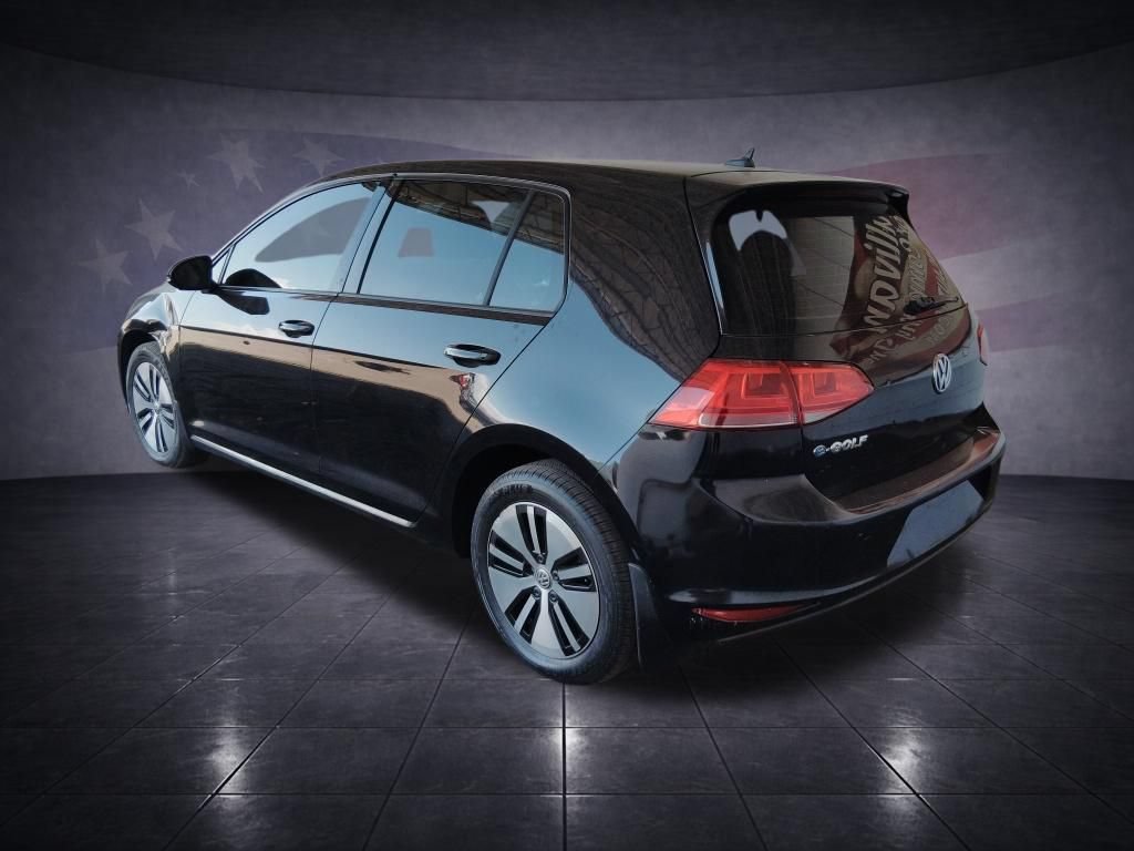 Used 2016 Volkswagen e-Golf SE w/ DC Fast Charging Package FWD image 3
