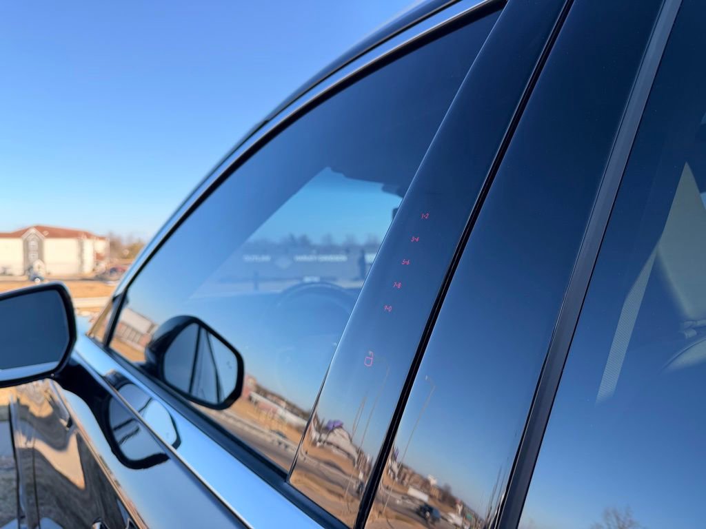 Used 2023 Lincoln Aviator Grand Touring w/ Equipment Group 301A image 11
