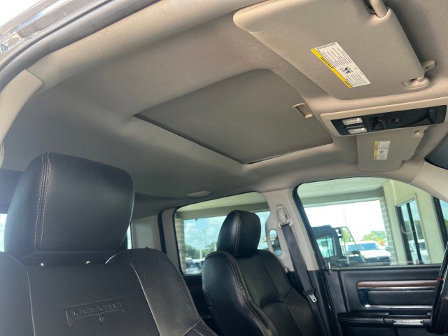 Used 2016 RAM 1500 Laramie w/ Convenience Group image 24