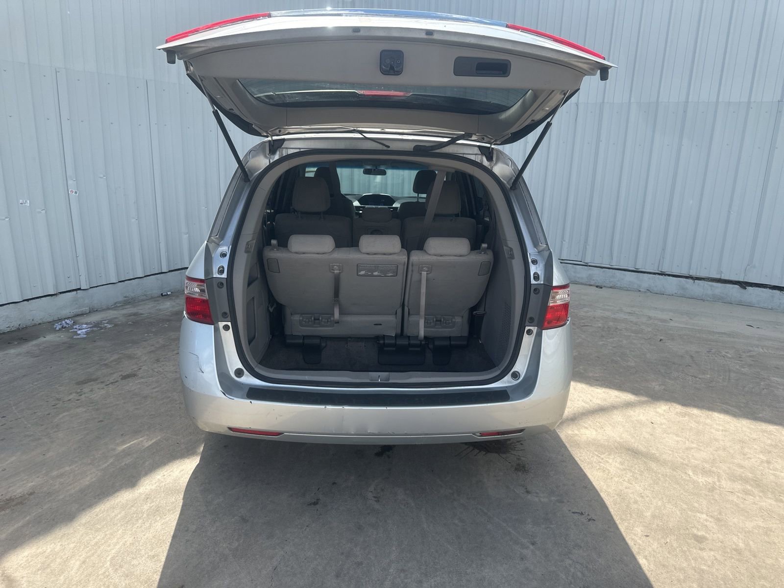 Used 2012 Honda Odyssey EX image 8