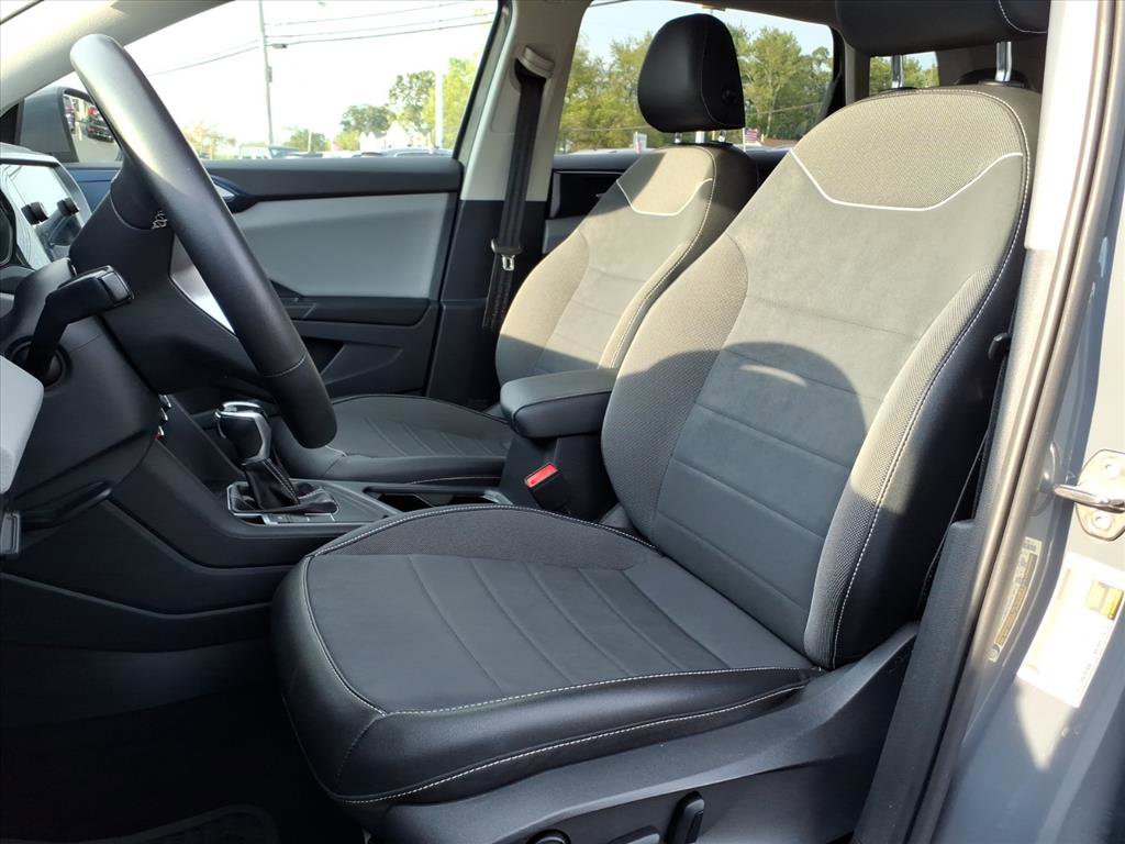 Certified 2023 Volkswagen Taos SE image 13