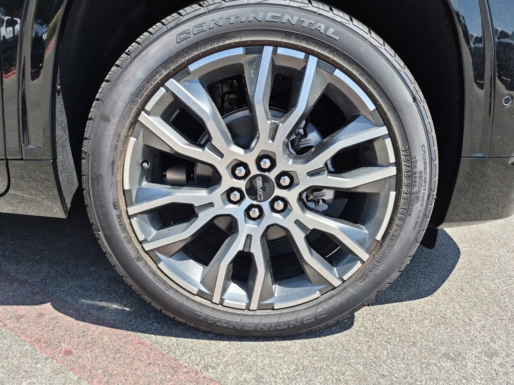 New 2026 GMC Acadia Denali Ultimate w/ LPO, Illumination Package AWD/4WD image 15